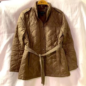 Lands End tan spring/fall jacket with belt